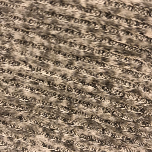 Forever 21 Wrap Front Gray Ribbed Sweater M - Picture 3 of 4